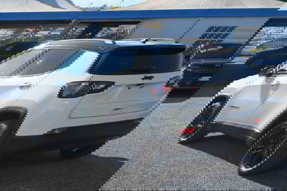 Jeep Compass nuova a Torino (7)