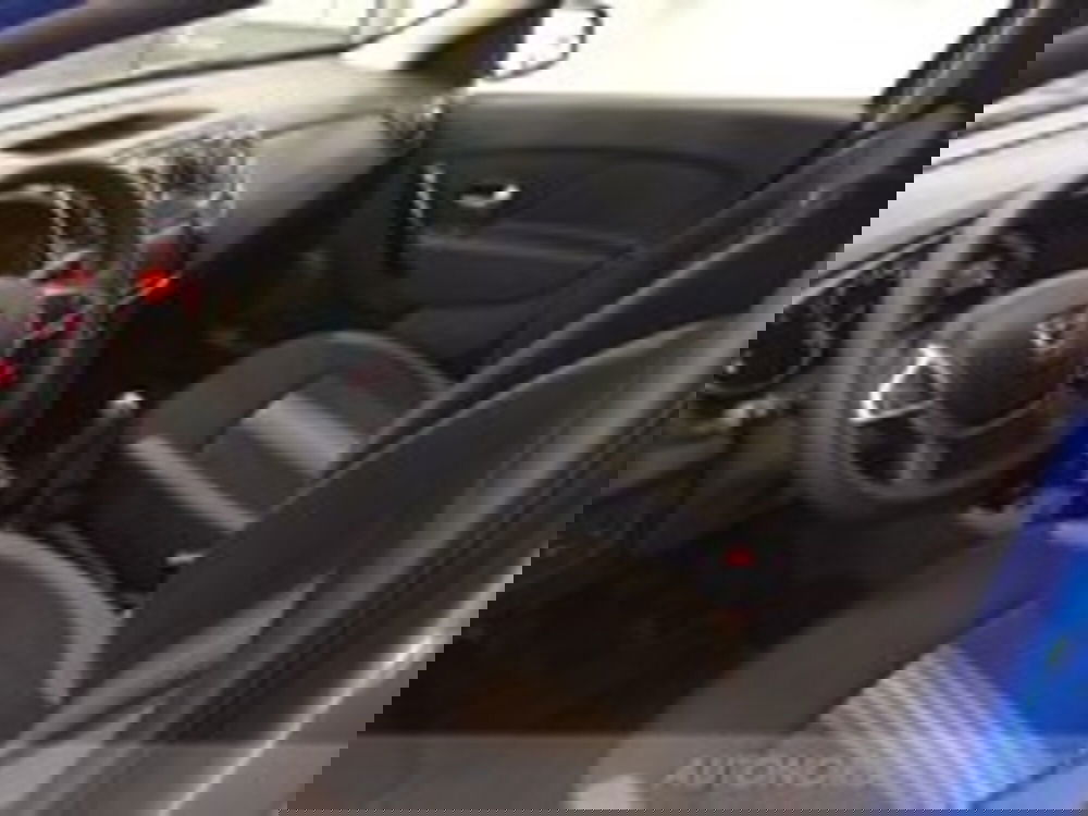Dacia Sandero usata a Udine (9)