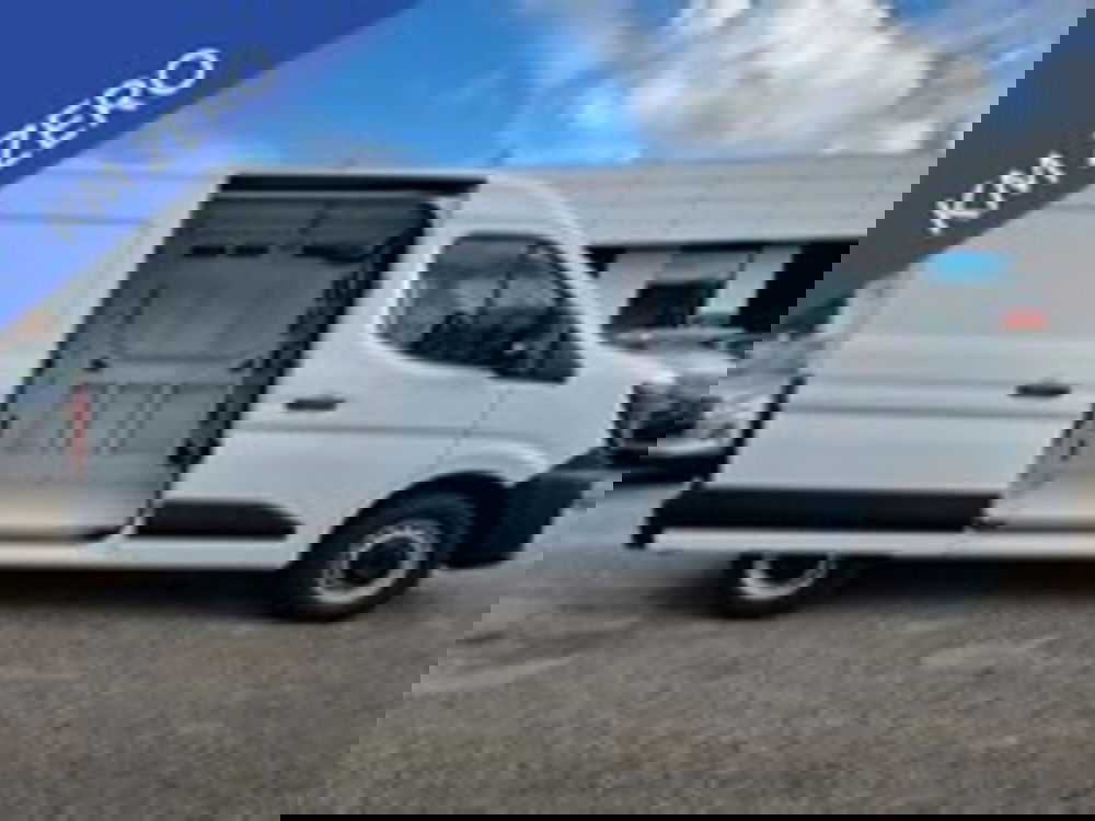 Renault Master Furgone nuova a Udine (11)