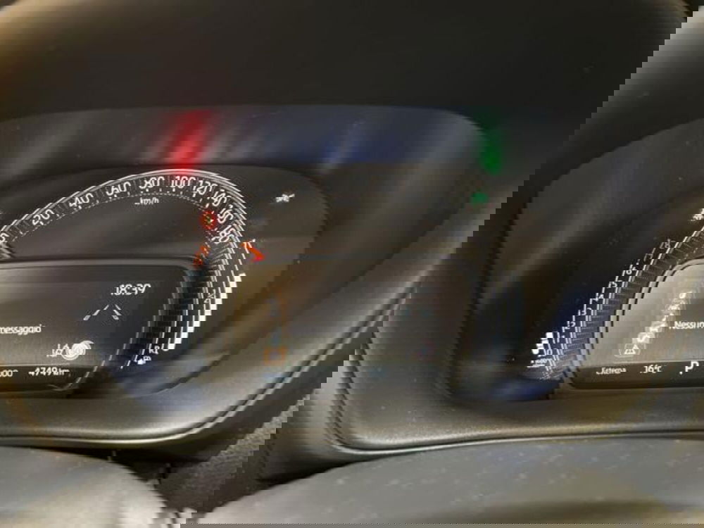 Toyota Aygo X usata a Vercelli (13)