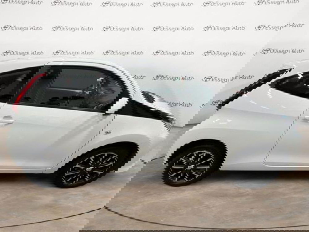 Toyota Aygo usata a Vercelli (13)