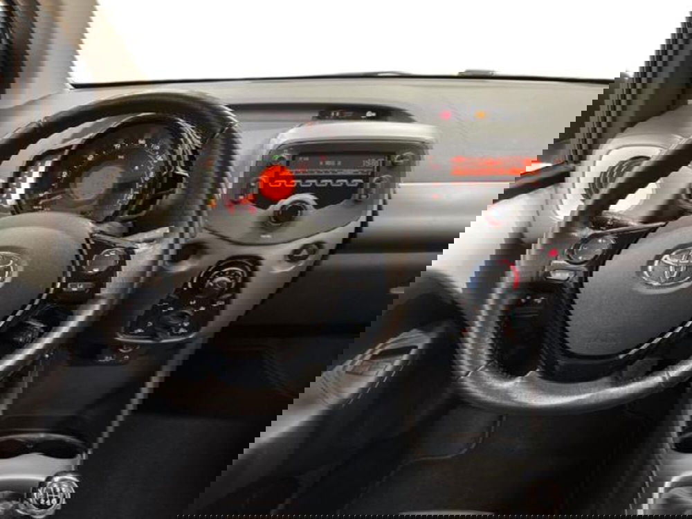 Toyota Aygo usata a Vercelli (9)