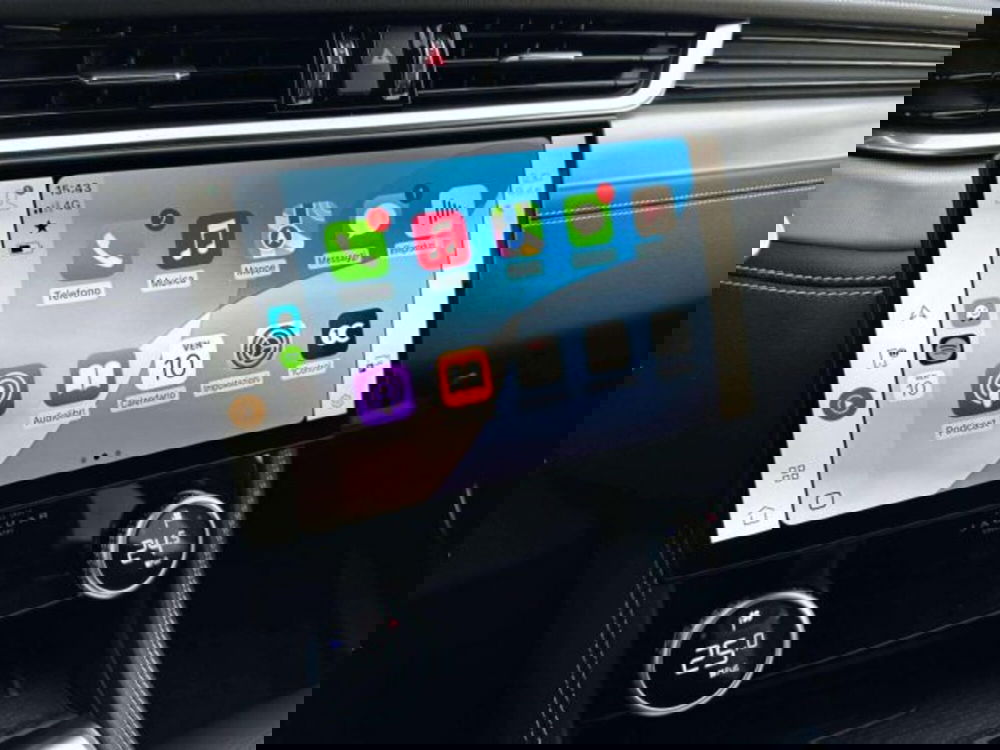 Jaguar F-Pace usata a Siena (13)