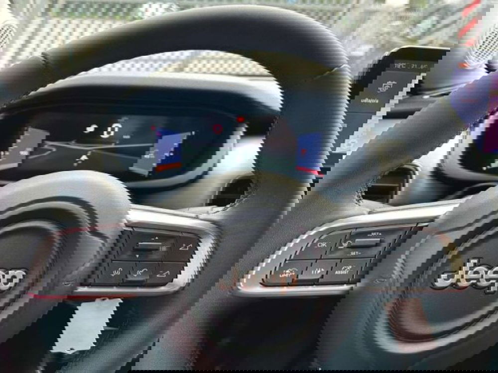 Jeep Avenger usata a Firenze (10)