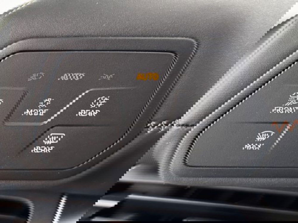 Cupra Born usata a Vicenza (12)