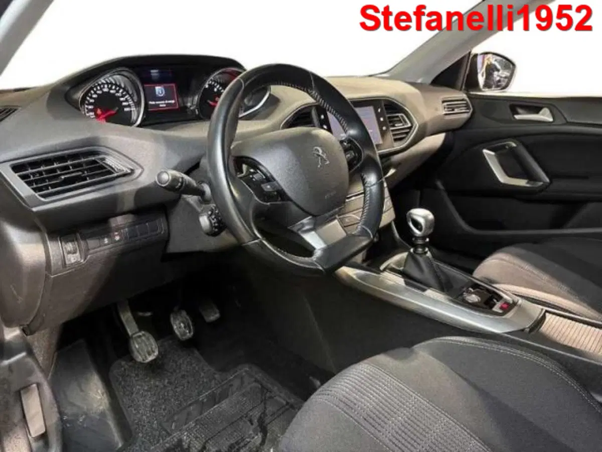 Peugeot 308 usata a Bologna (11)