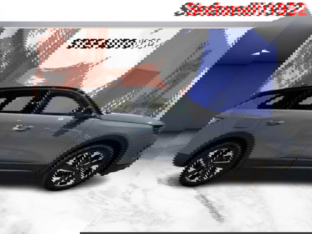 Opel Grandland nuova a Bologna (2)