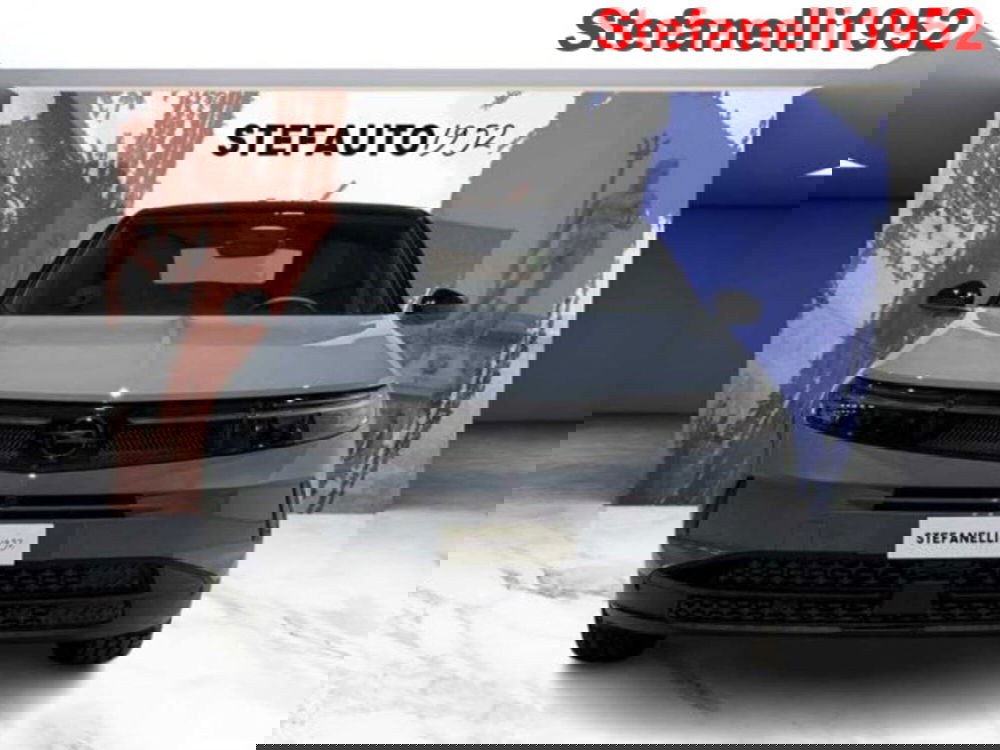 Opel Grandland nuova a Bologna (4)