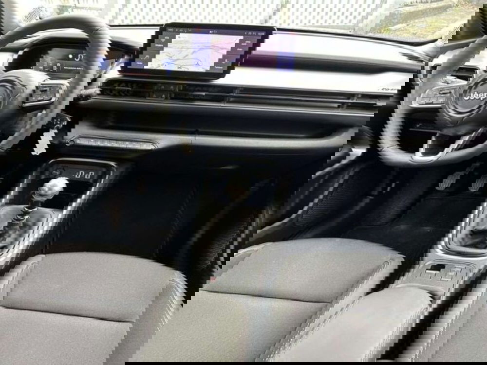 Jeep Avenger usata a Firenze (15)