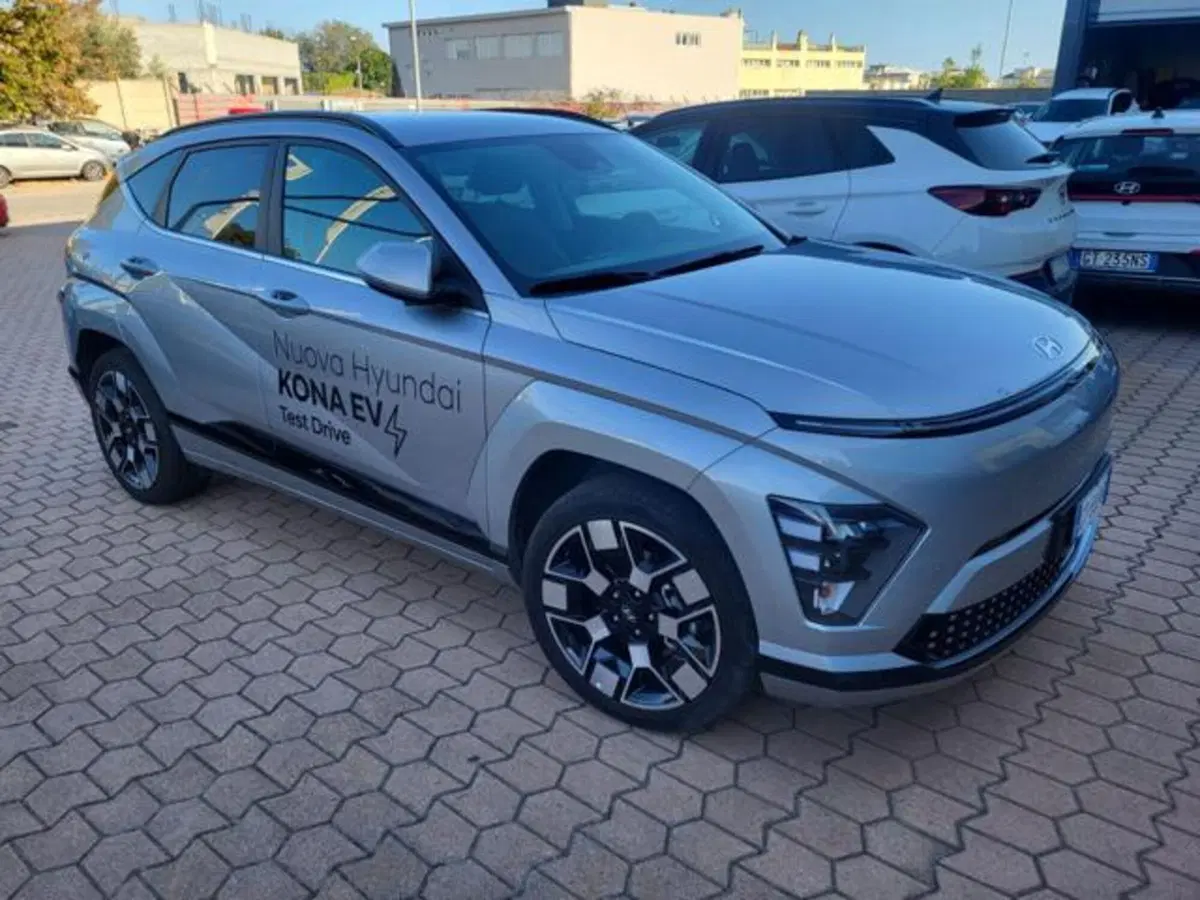 Hyundai Kona usata a Savona (11)
