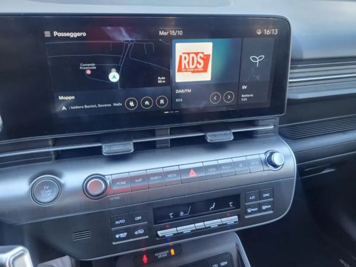 Hyundai Kona usata a Savona (7)