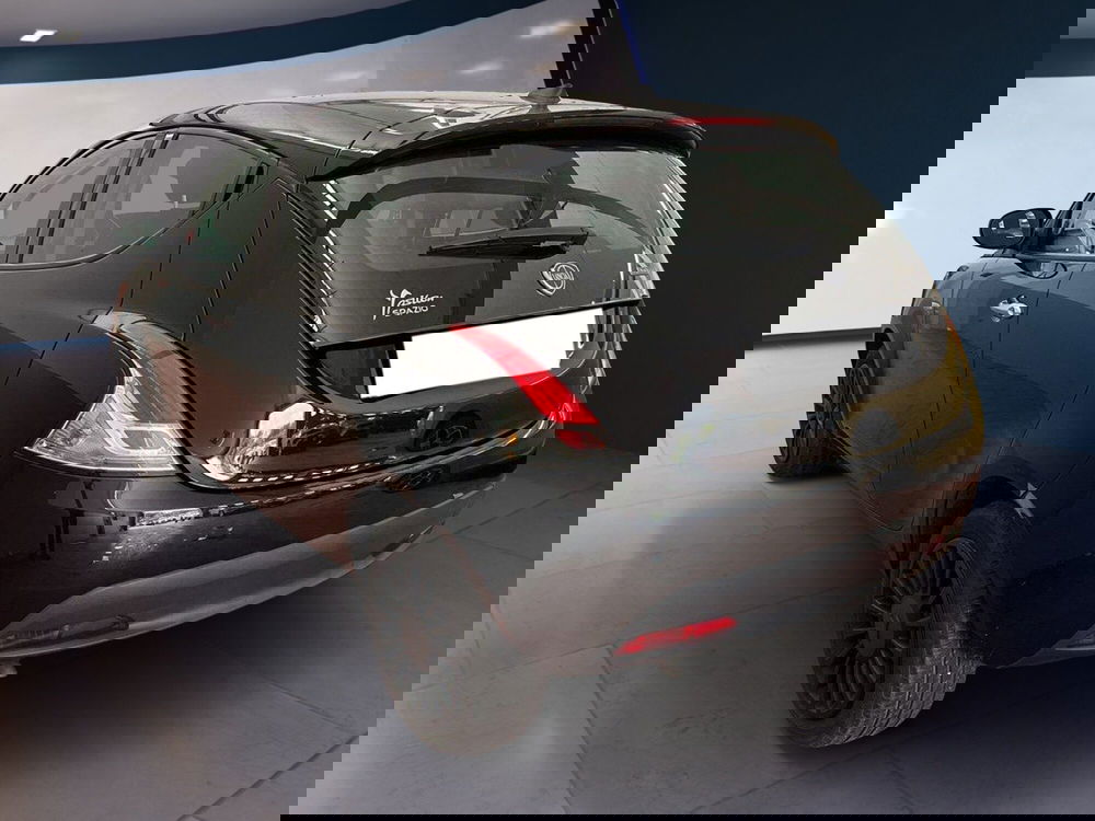 Lancia Ypsilon usata a Torino (5)