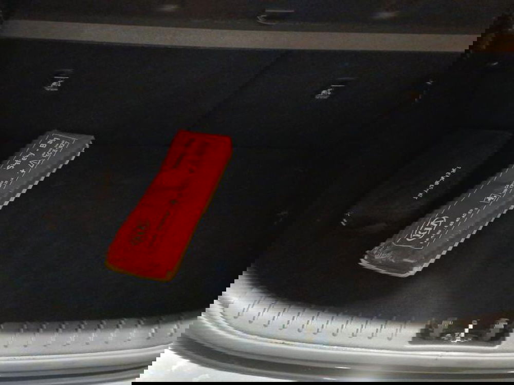 Kia Rio usata a Genova (17)