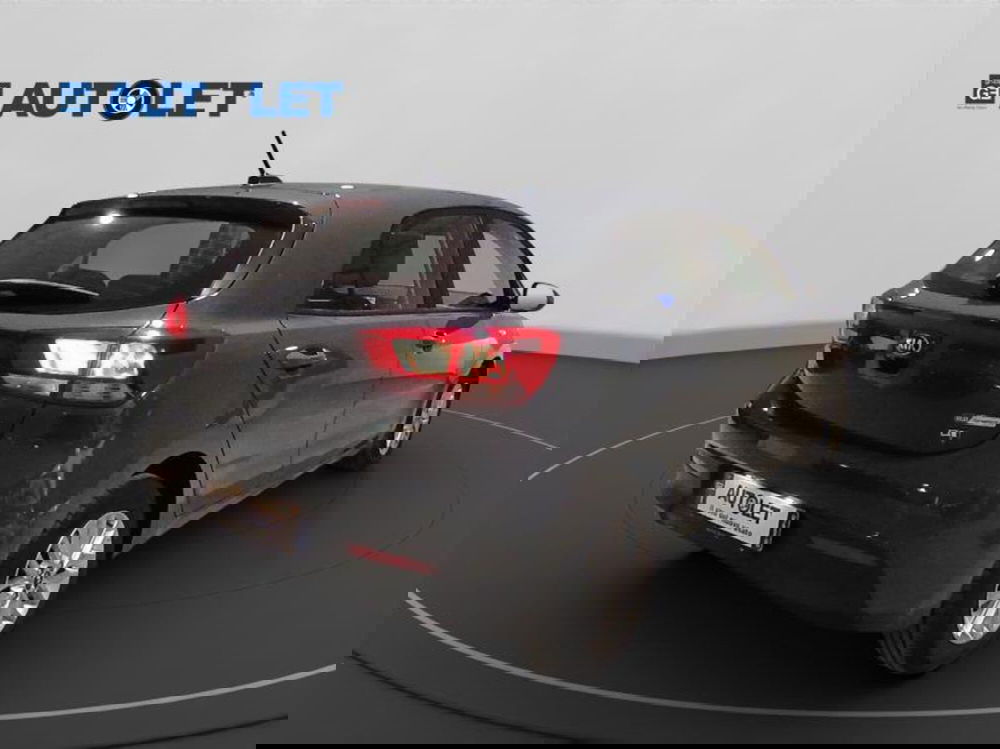 Kia Rio usata a Genova (7)