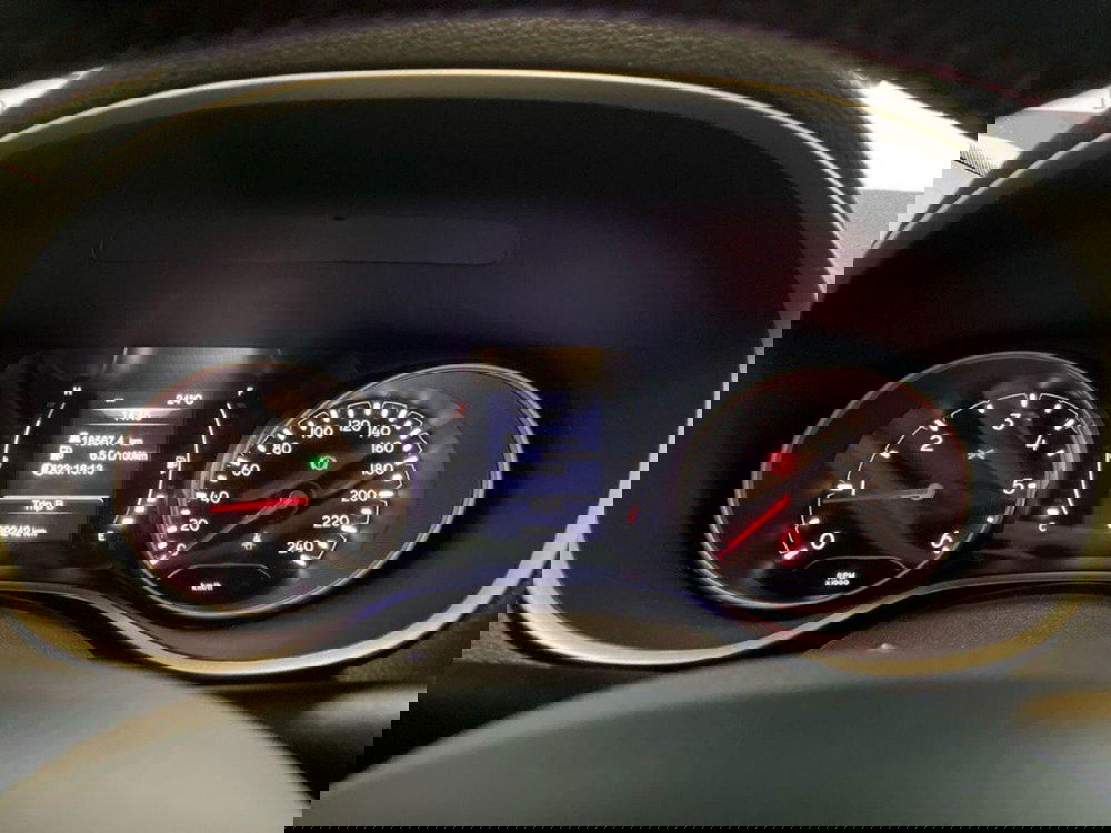 Jeep Compass usata a Macerata (9)