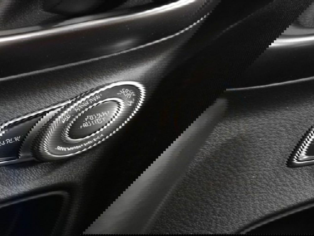 Suzuki S-Cross nuova a Reggio Emilia (20)