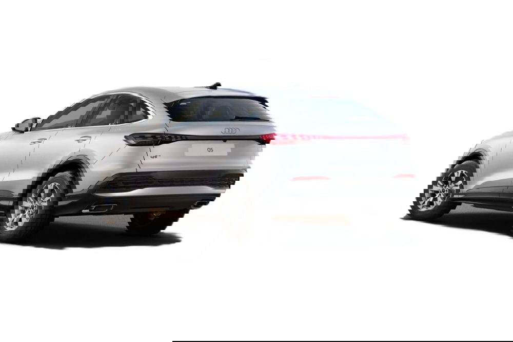 Audi Q5 Sportback nuova a Palermo (2)