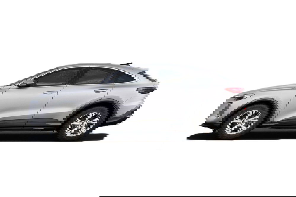 Audi Q5 Sportback nuova a Palermo (3)