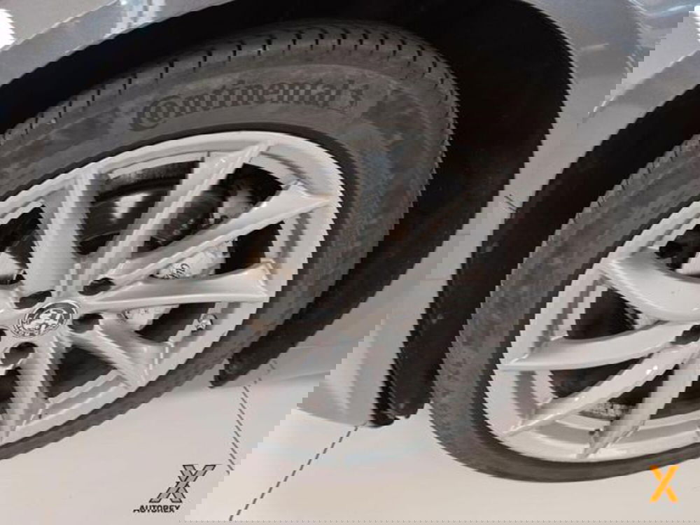 Alfa Romeo Giulia usata a Varese (11)