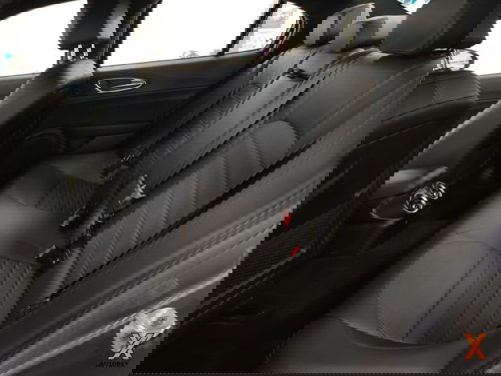 Alfa Romeo Giulia usata a Varese (20)