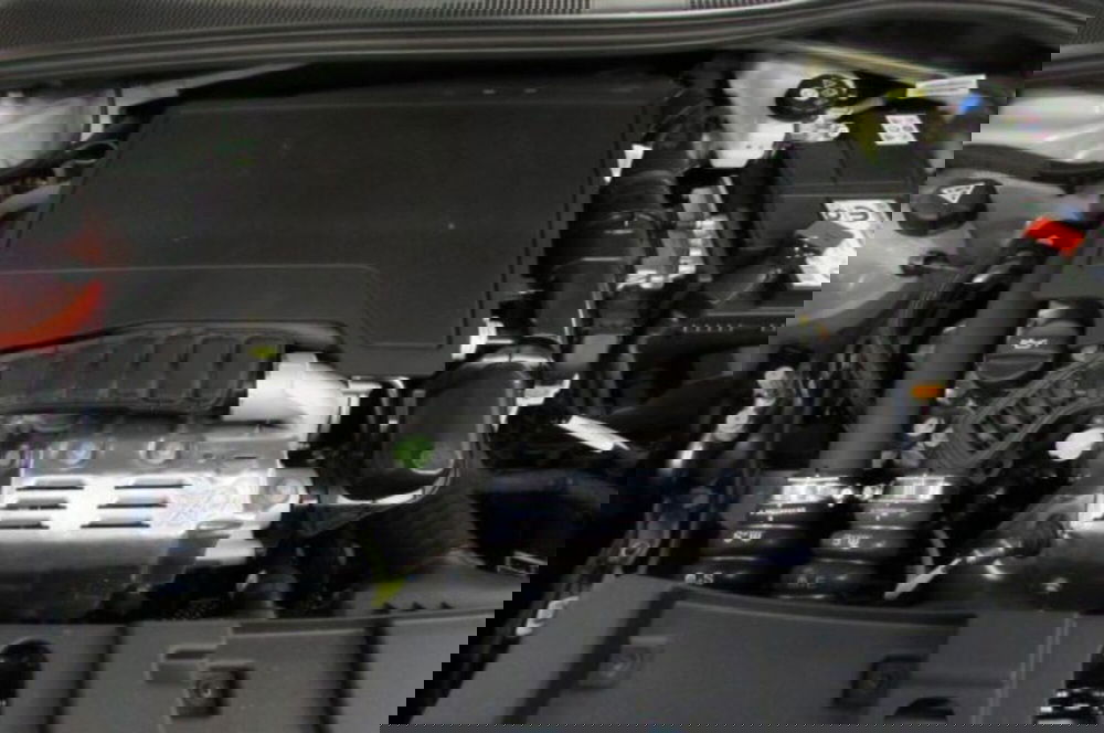 Jeep Avenger nuova a Milano (18)