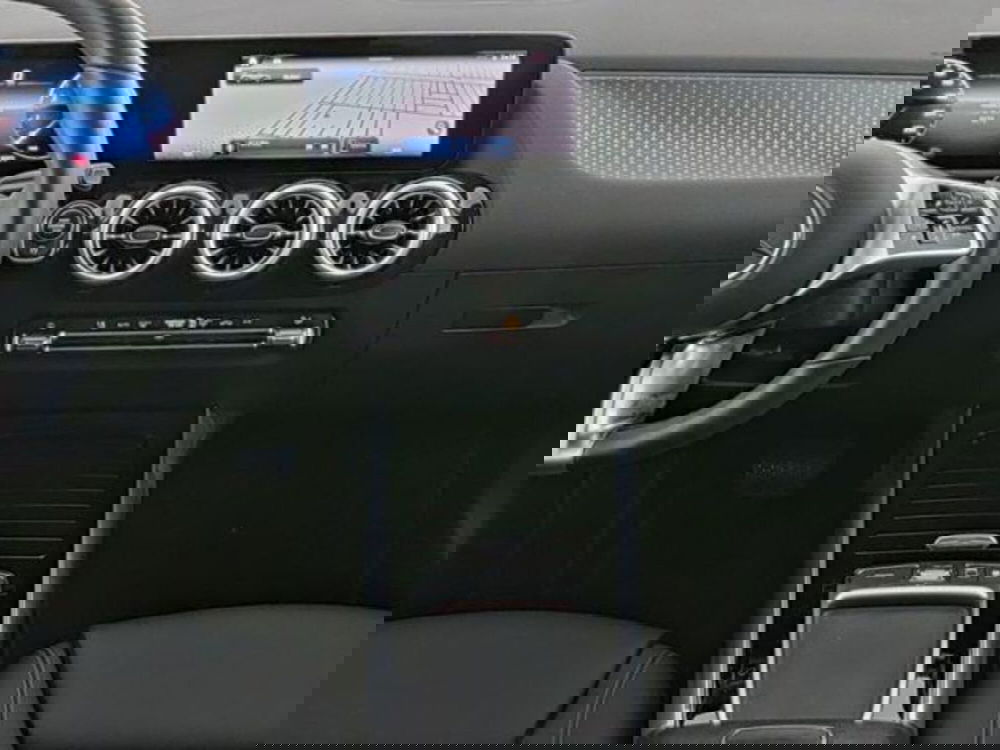 Mercedes-Benz GLA SUV usata a Milano (6)