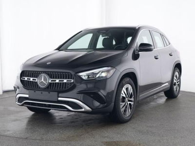 Mercedes-Benz GLA SUV 180 Automatic Sport Plus del 2024 usata a Abbiategrasso
