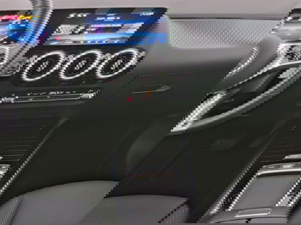 Mercedes-Benz GLA SUV usata a Milano (4)