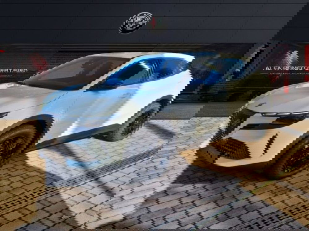 Alfa Romeo Junior nuova a Monza e Brianza