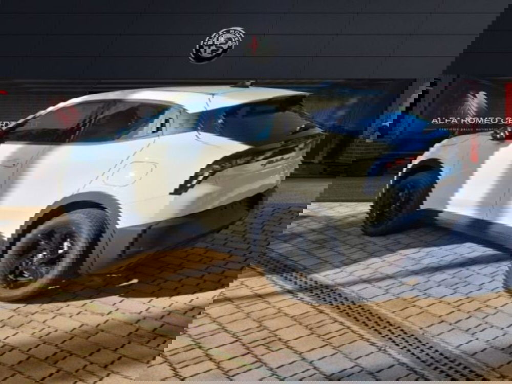 Alfa Romeo Junior nuova a Monza e Brianza (7)