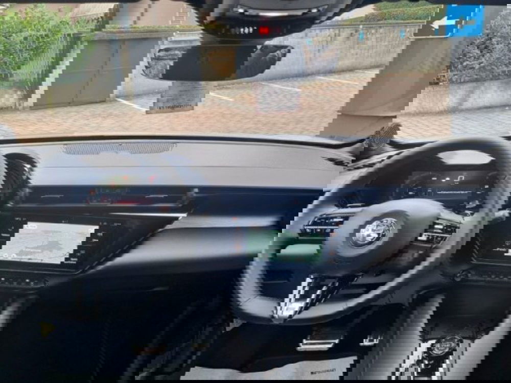 Alfa Romeo Junior nuova a Monza e Brianza (8)