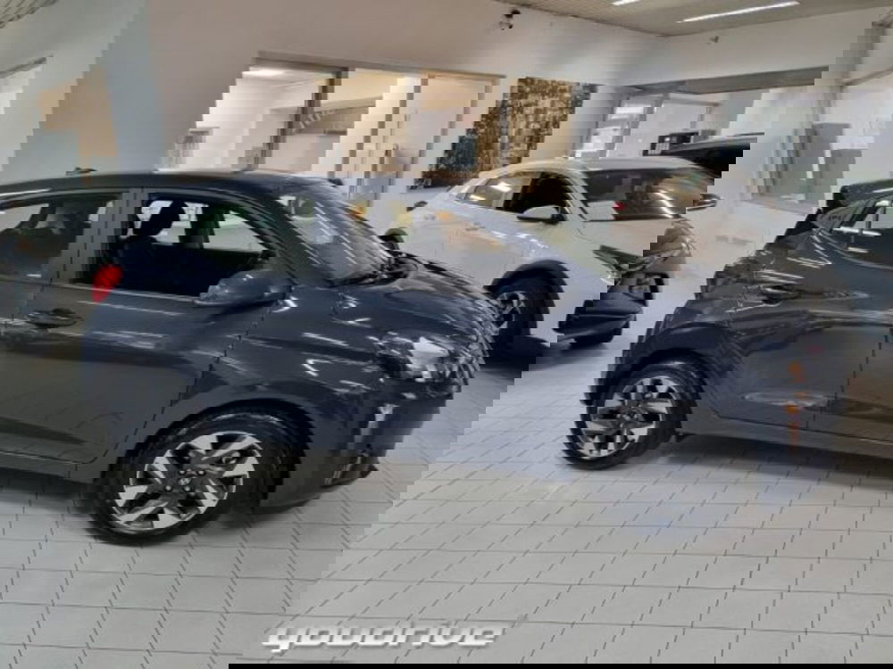 Hyundai i10 nuova a Napoli (3)