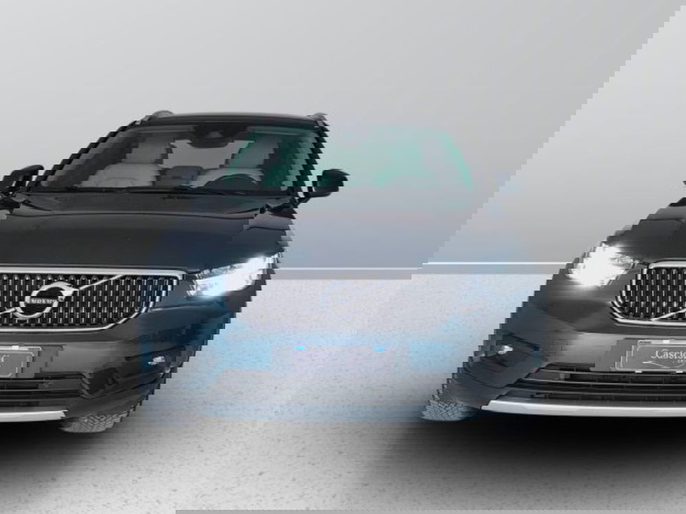 Volvo XC40 usata a Teramo (2)