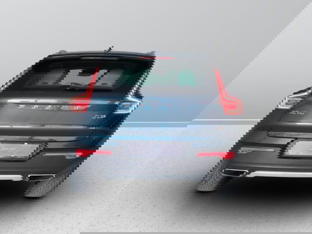 Volvo XC40 usata a Teramo (4)