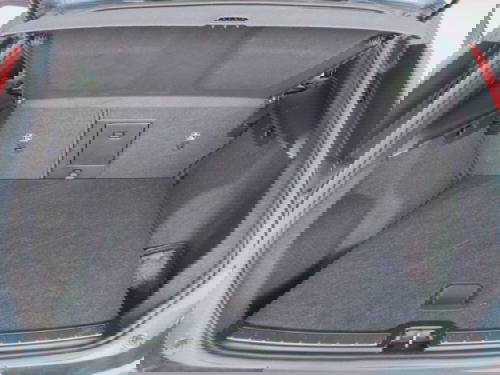 Volvo XC40 usata a Teramo (5)