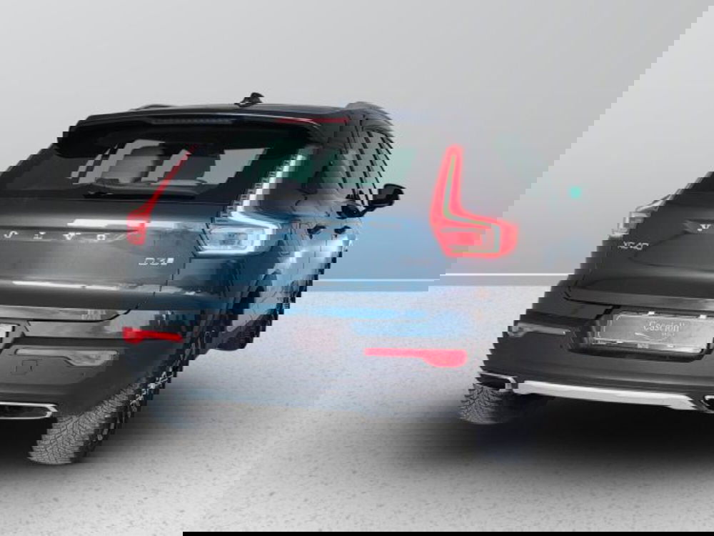 Volvo XC40 usata a Teramo (6)