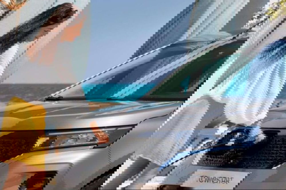 Nissan Townstar nuova a Firenze (2)