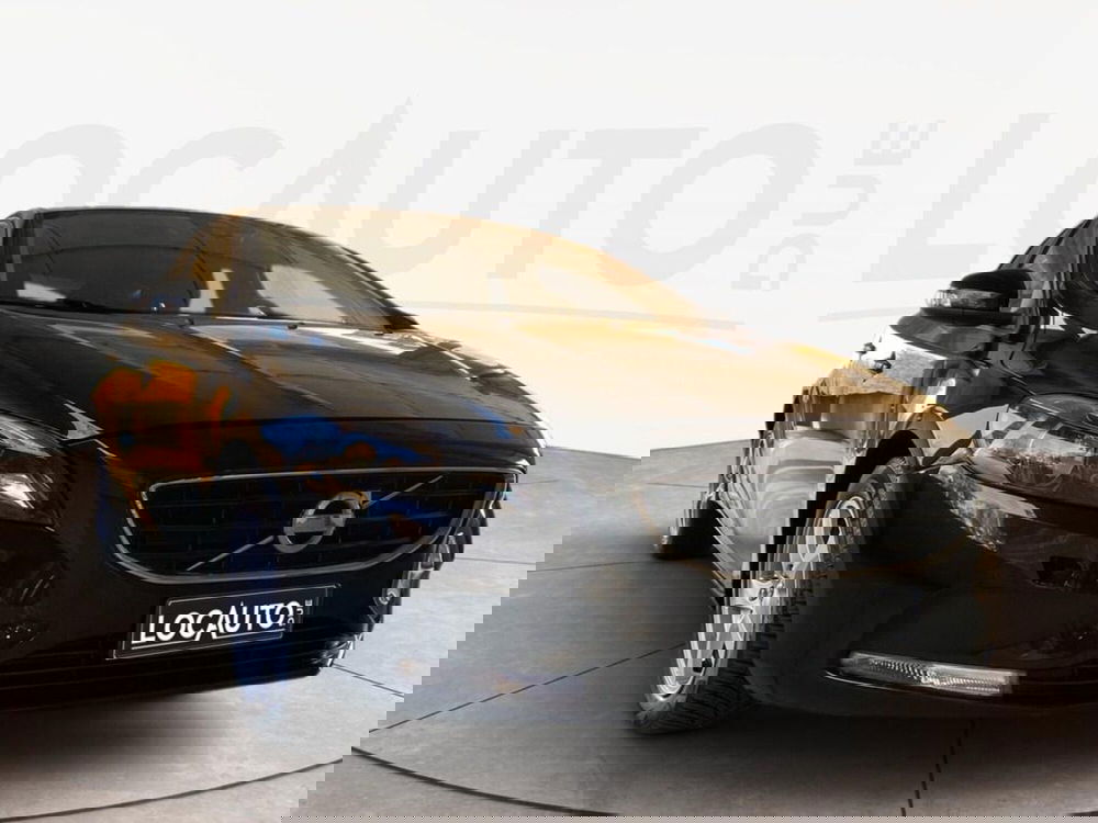 Volvo V40 usata a Torino (2)