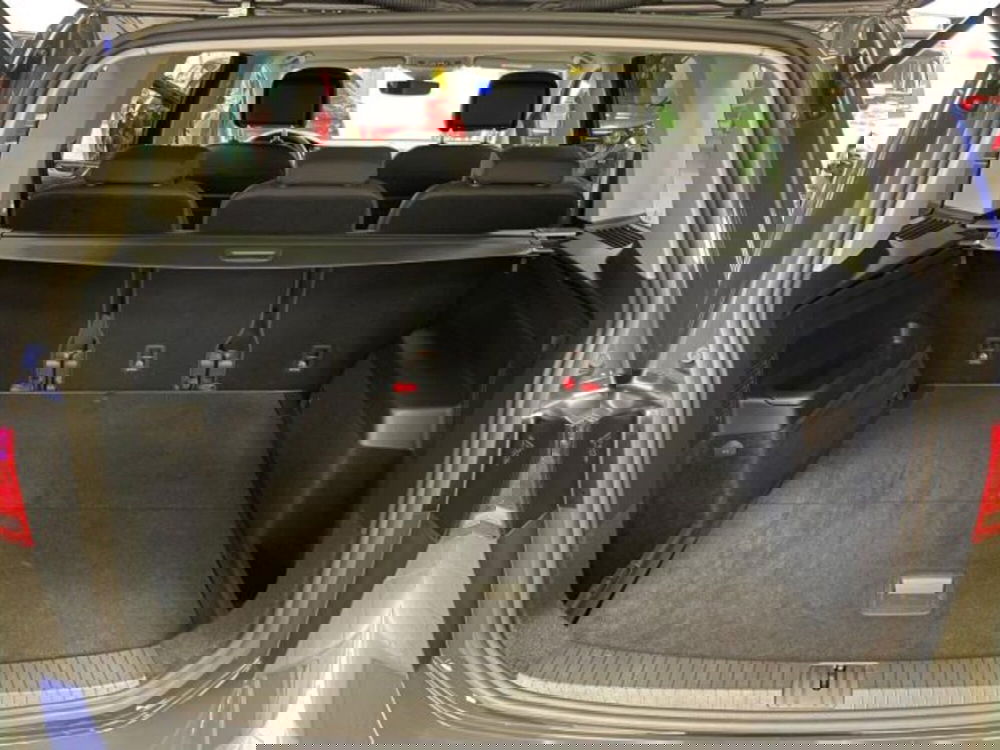 Volkswagen Touran usata a Cuneo (14)