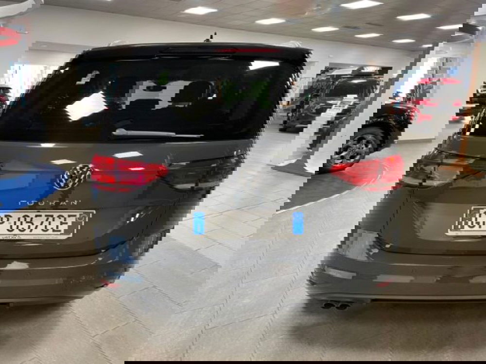 Volkswagen Touran usata a Cuneo (6)