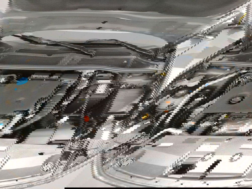 Peugeot 308 SW nuova a L'Aquila (10)