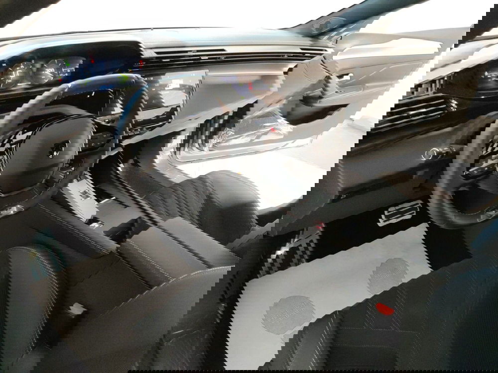 Peugeot 308 SW nuova a L'Aquila (11)