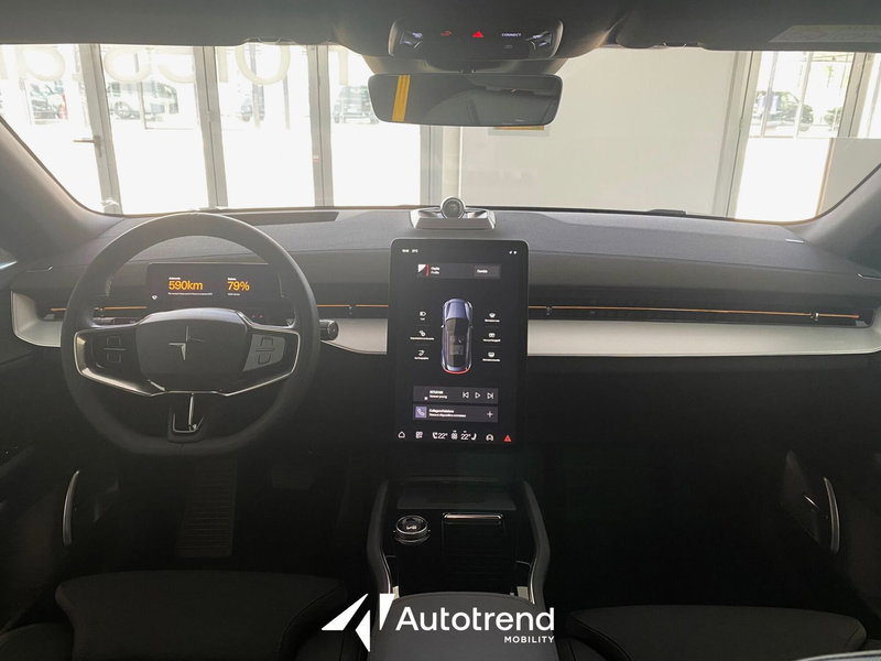 Polestar Polestar 3 nuova a Bari (10)