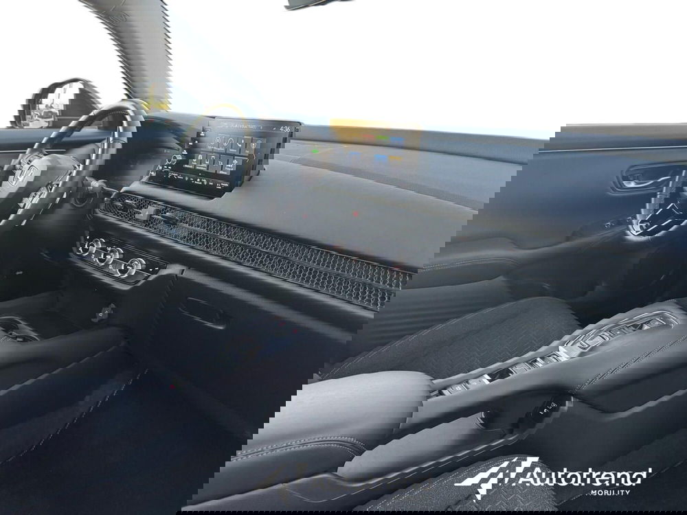 Honda ZR-V usata a Bari (7)