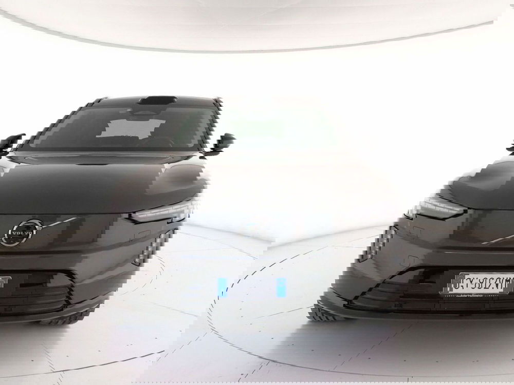 Volvo EX90 usata a Roma (5)