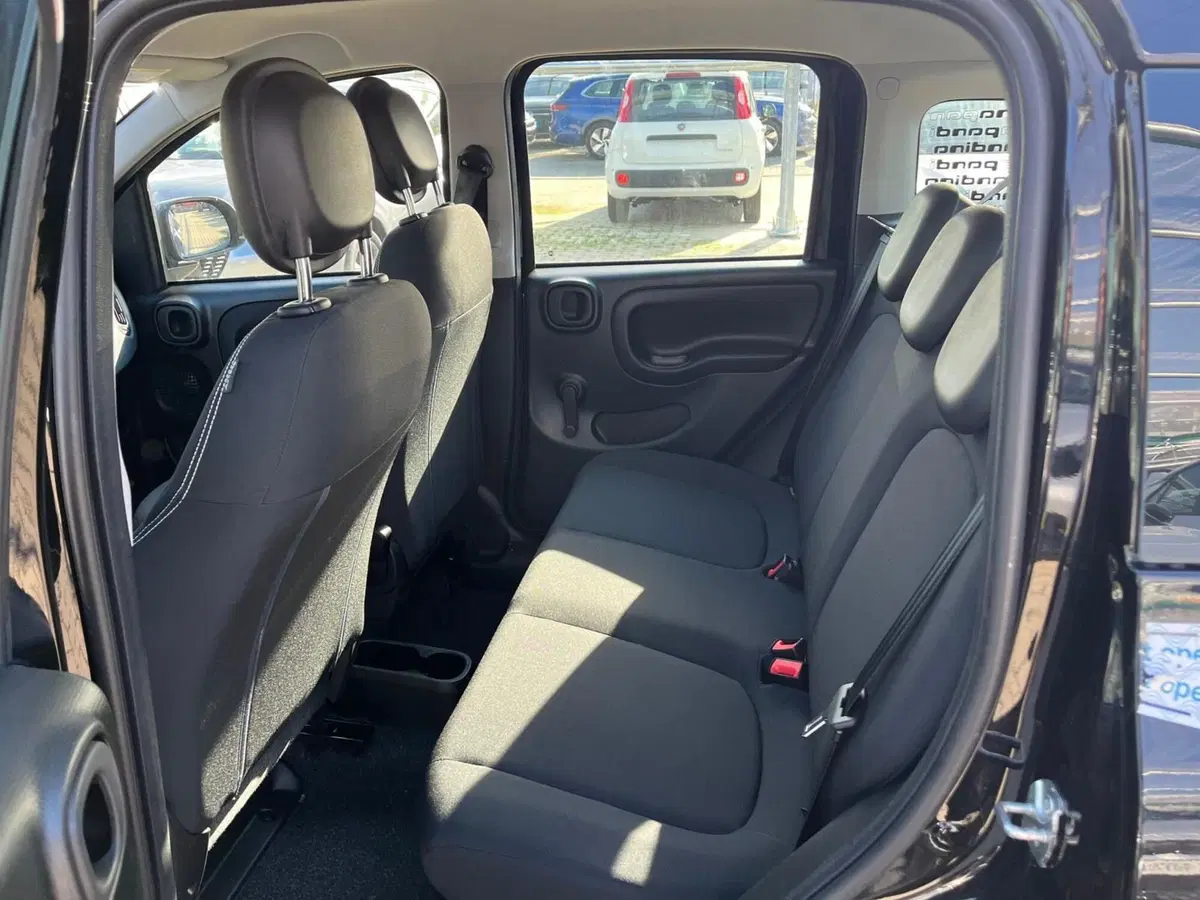 Fiat Panda nuova a Milano (13)