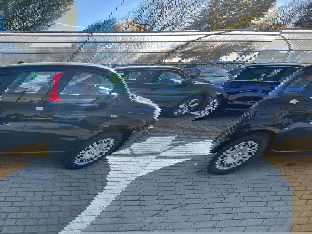 Fiat Panda nuova a Milano (4)