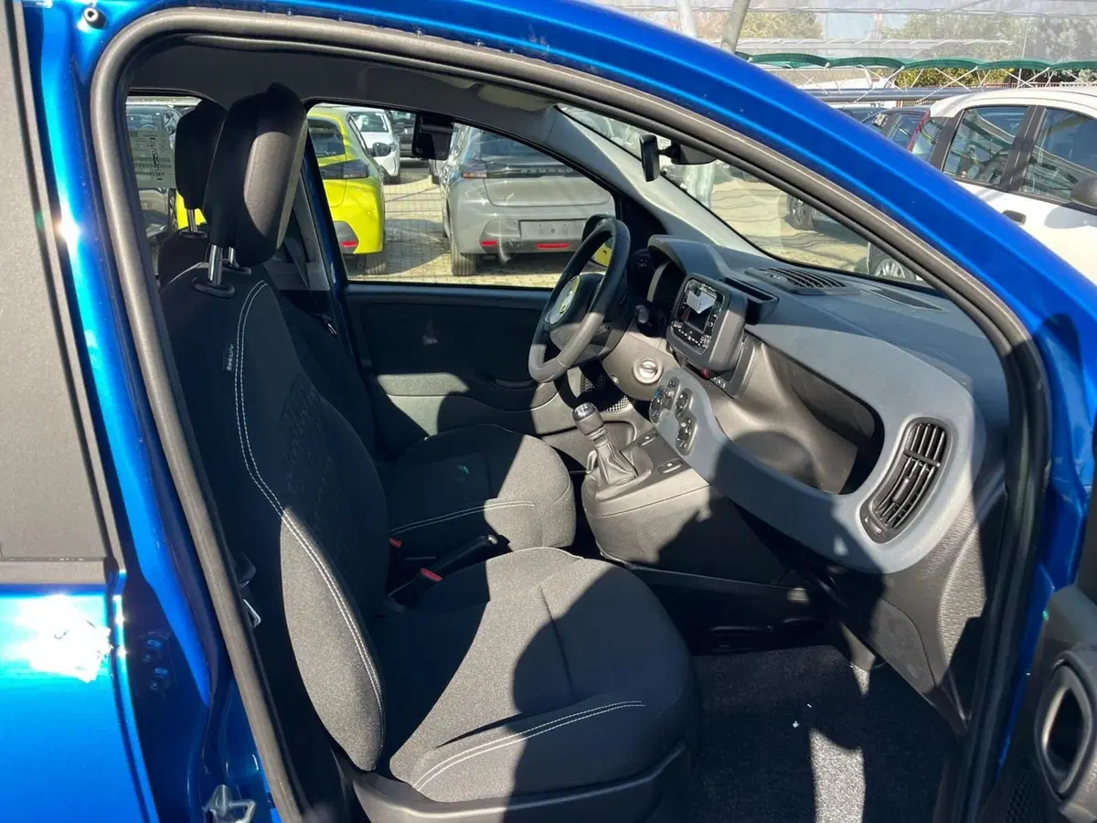 Fiat Panda nuova a Milano (12)