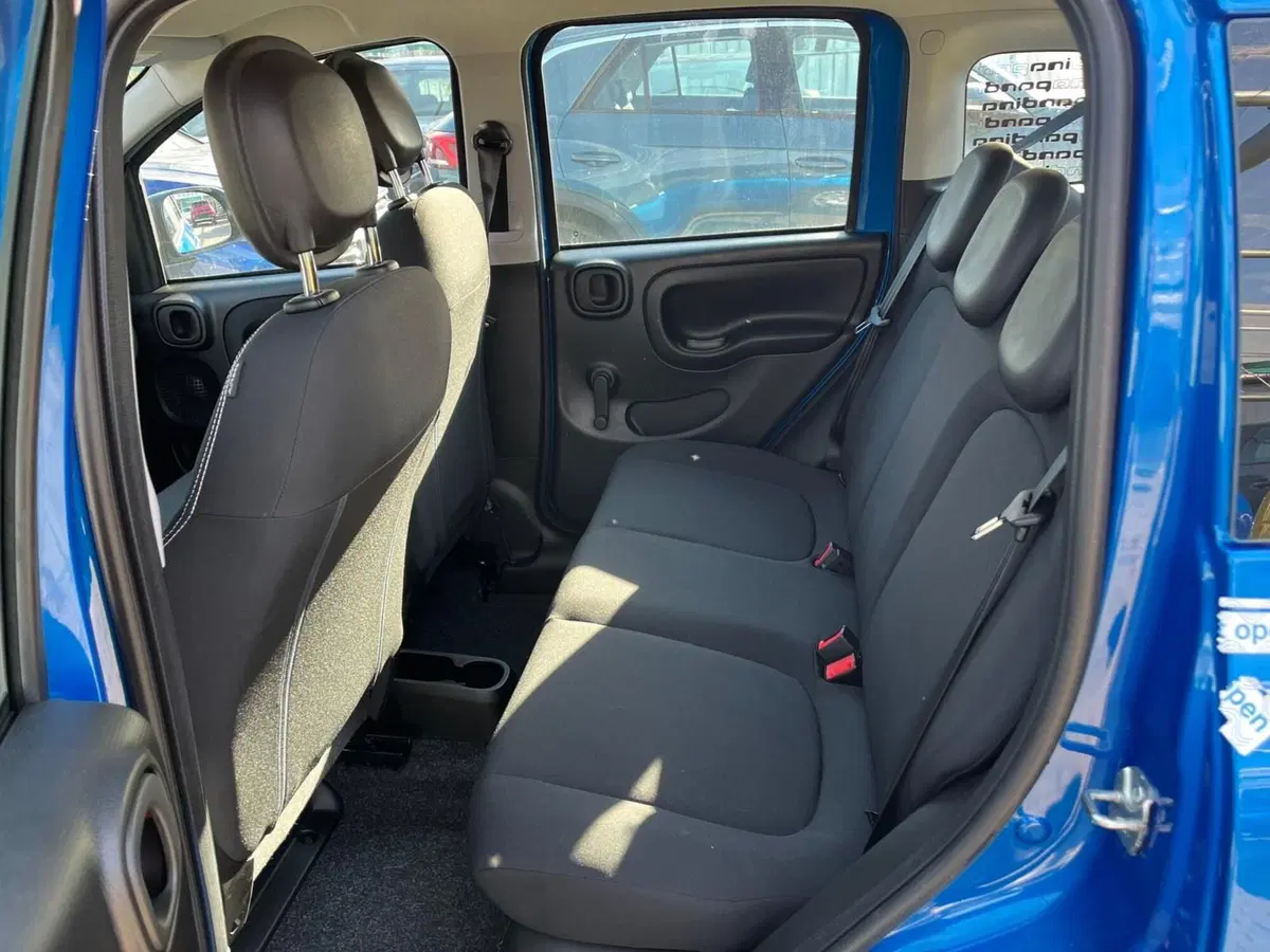 Fiat Panda nuova a Milano (13)