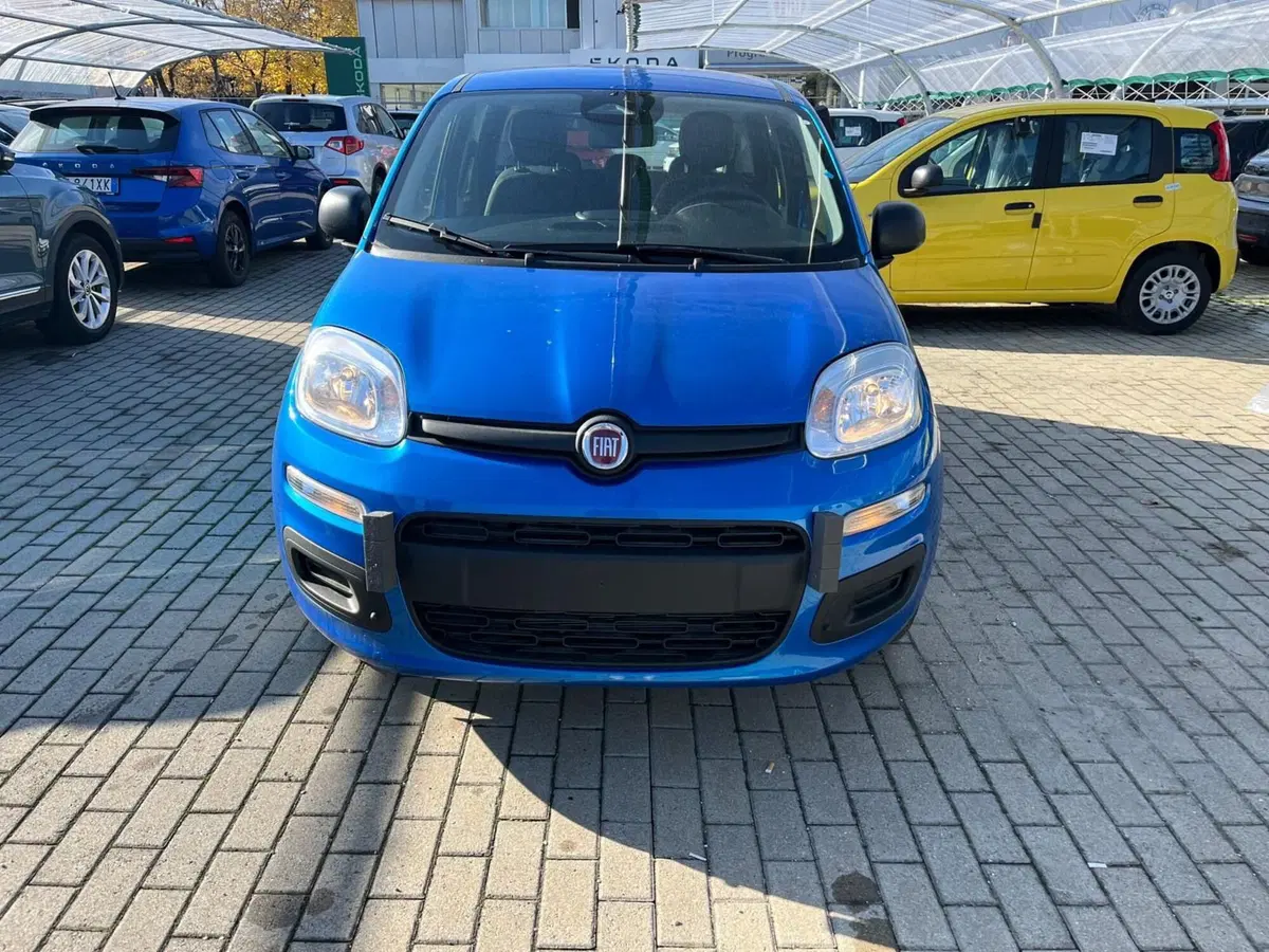Fiat Panda nuova a Milano (2)